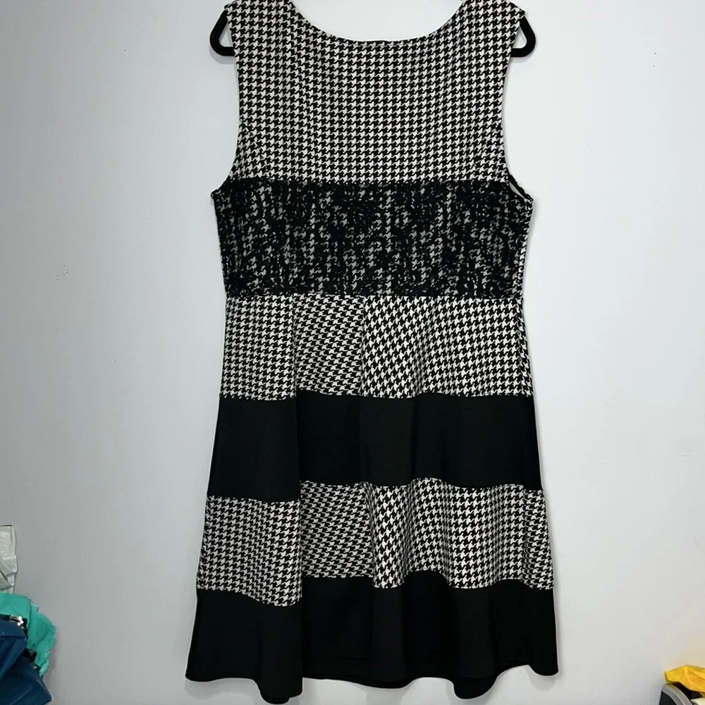 1X Michael Studio Black and White Houndstooth Dress - Picture 5 of 12
